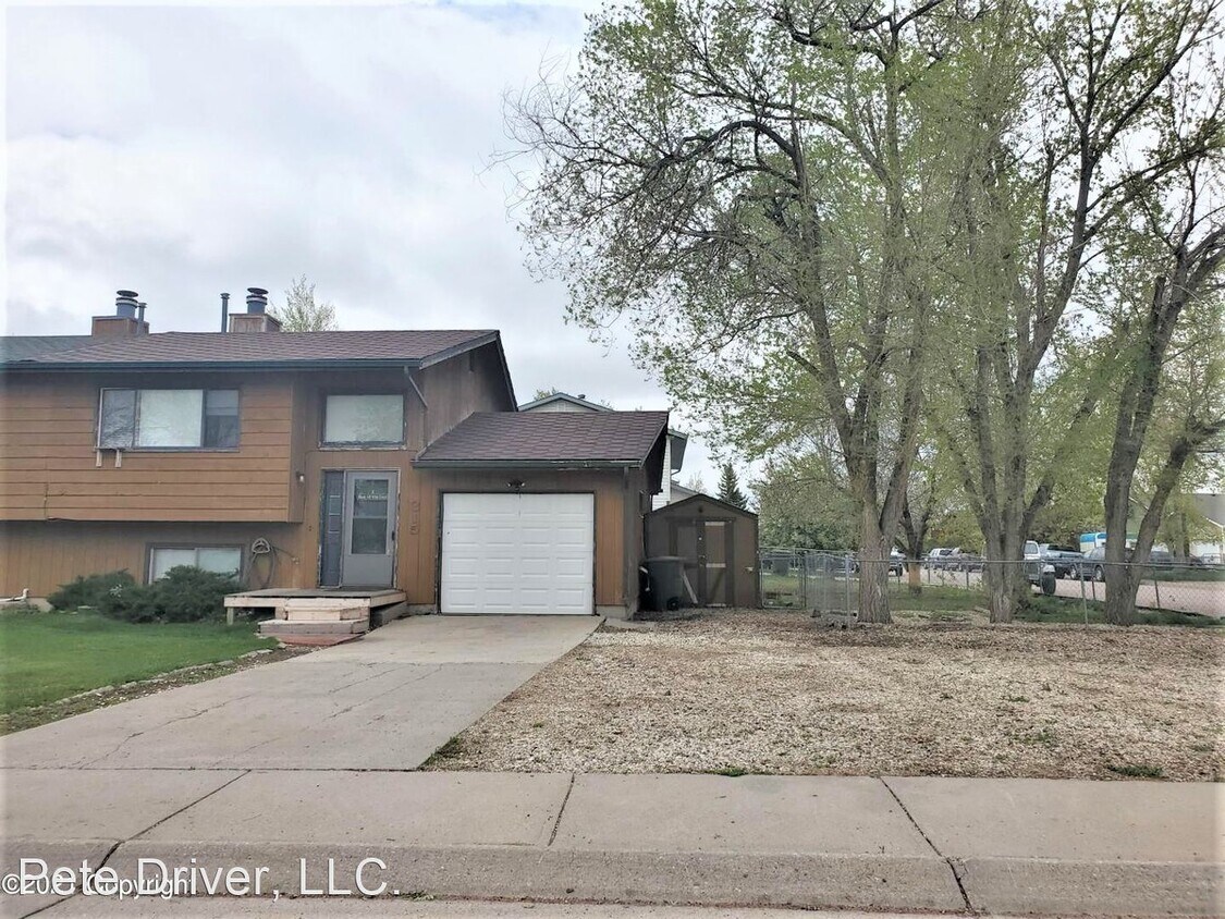 315 W Redwood St, Gillette, WY 82718 House Rental in Gillette, WY