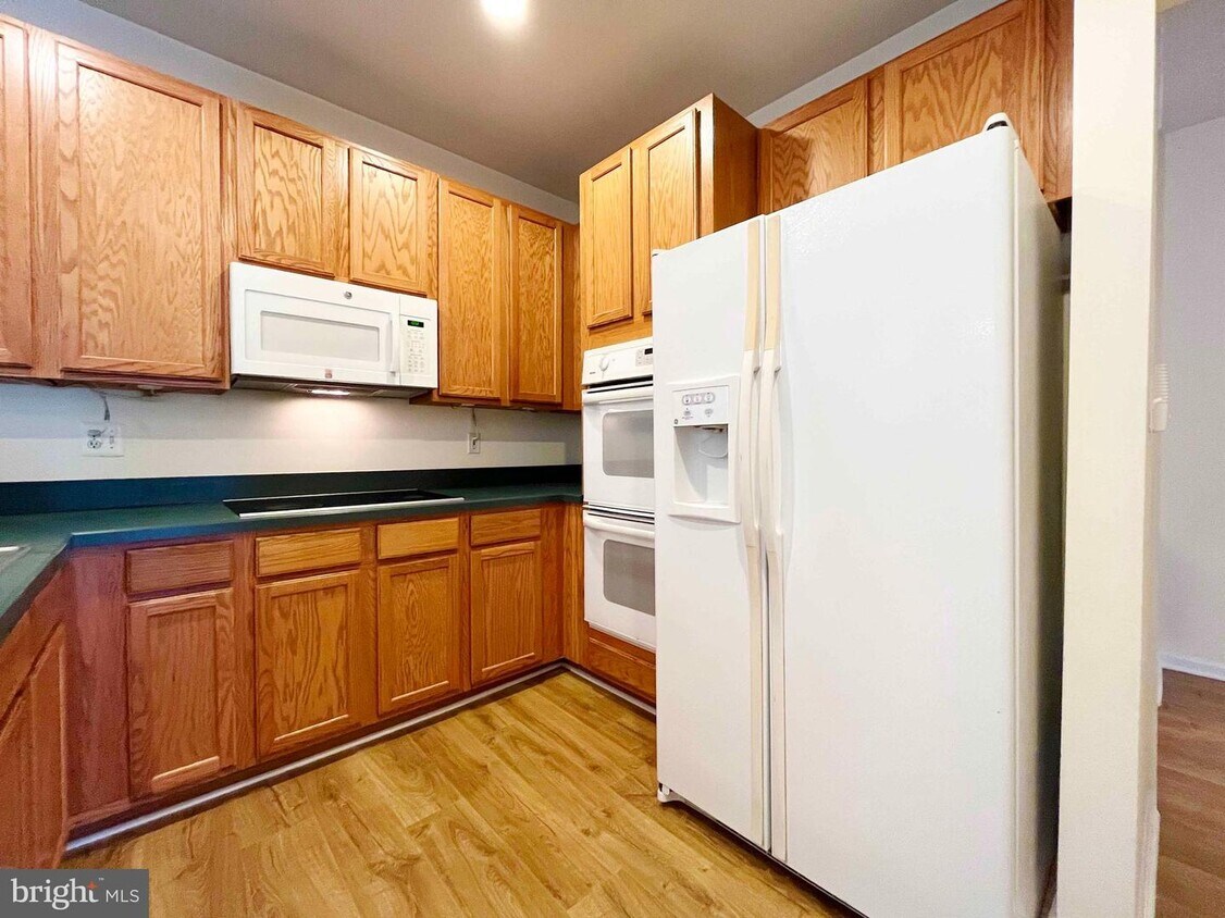 2157 Scotts Crossing Ct Unit 202, Annapolis, MD 21401 Apartment for
