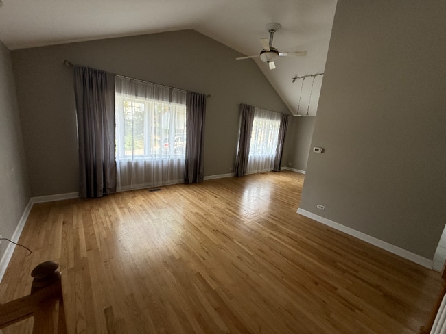 Photo - 712 Chestnut St (Lemont, IL) House