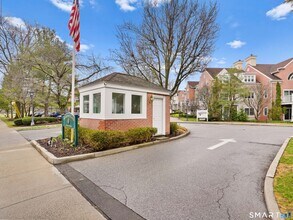 Building Photo - 51 Forest Ave