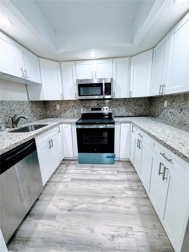 Primary Photo - 8830 SW 123rd Ct