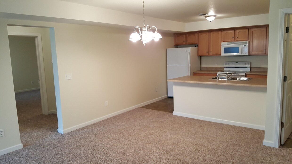 863 Cedar Way, Boardman, OH 44512 Condo for Rent in Boardman, OH