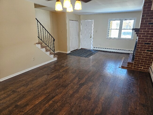 Foto del edificio - 2405 Walnut Ridge Dr