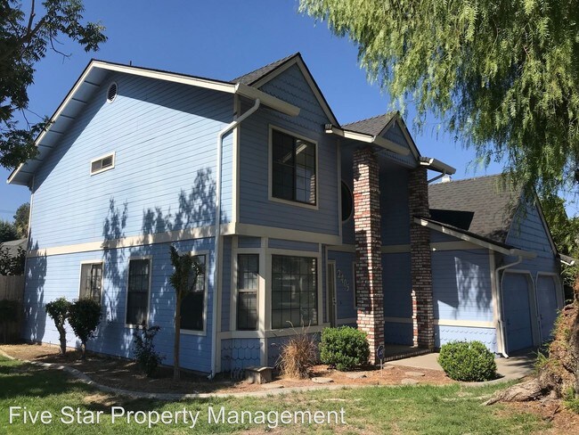 Foto del edificio - 3 br, 2.5 bath House - 2405 Franks Ct
