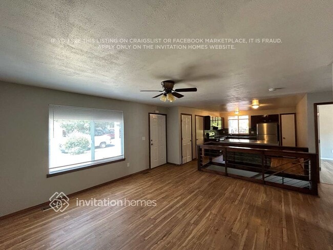 Building Photo - 18933 E Gunnison Pl