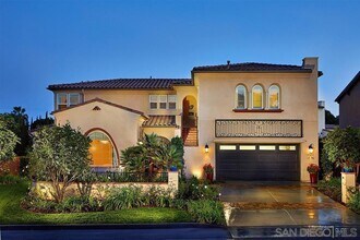 Building Photo - 1679 Buena Vista Way