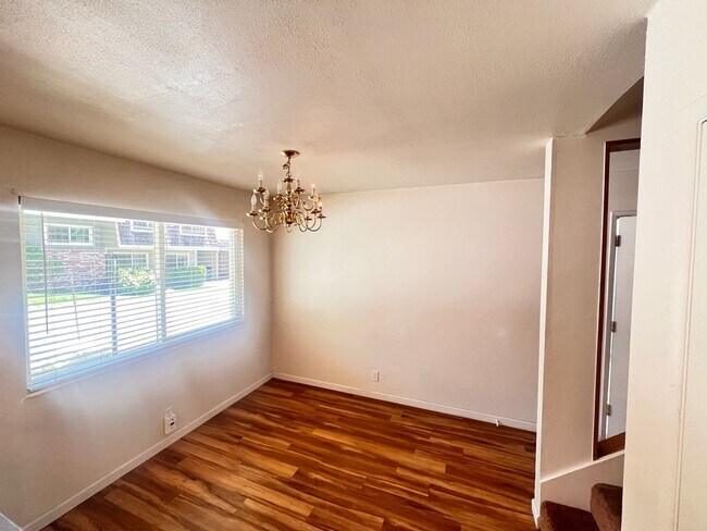 Foto del edificio - Relaxing Townhome with Private Pool Access...