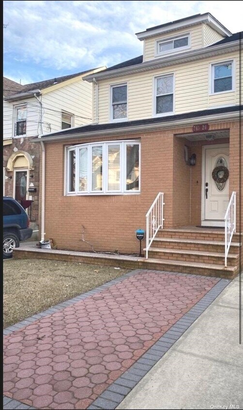 24320 144th Ave, Queens, NY 11422 Apartment for Rent in Queens, NY