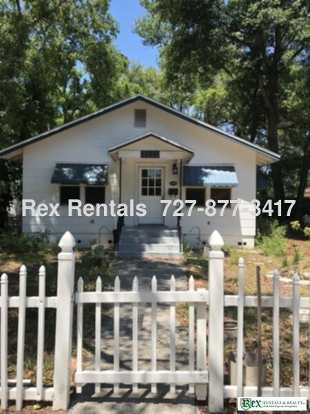 Primary Photo - 2121 7th Ave N