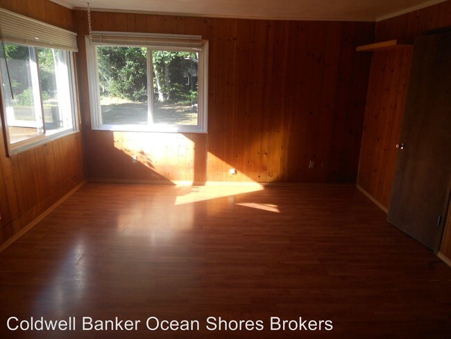 Building Photo - 601 Copalis Beach Rd