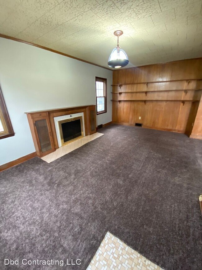 Building Photo - 2 br, 1 bath House - 822 E Rudisill Blvd