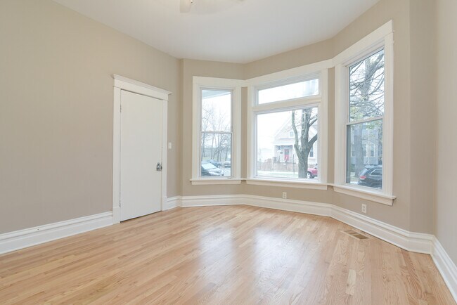 Foto del edificio - 2914 N Richmond St