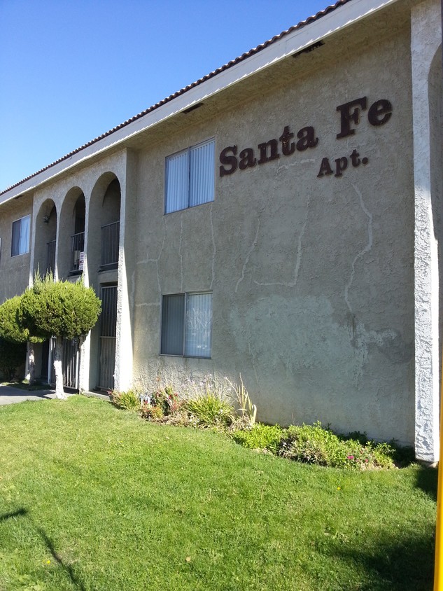 Foto principal - 38604 10th St E