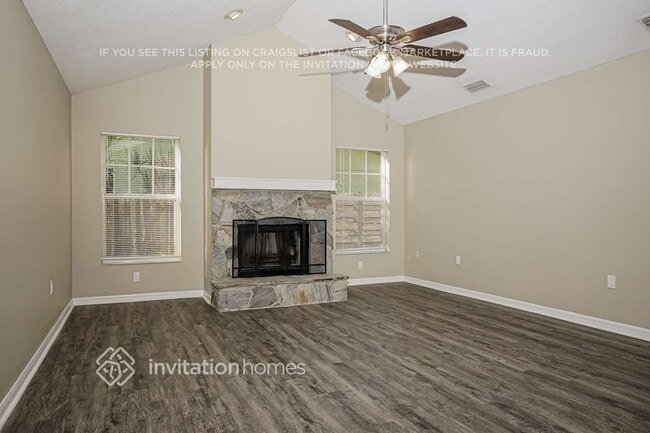Building Photo - 4495 Diamond Cir E