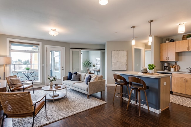 Building Photo - East Queen Anne Seattle 2 Bedroom Apartment for Rent | Lake Union Views, Rooftop Deck, Garage Par...