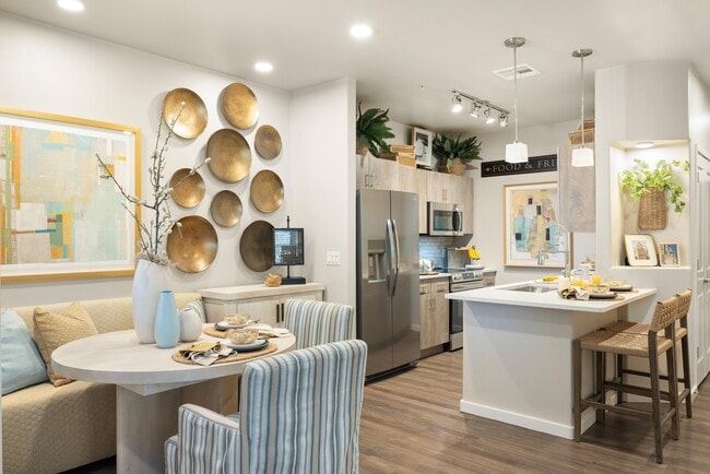 Foto del edificio - Encantada Gladden Farms