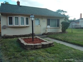 Building Photo - 26445 Colgate St