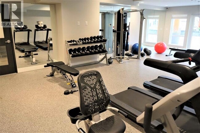 Building Photo - 4690 Hawk Ln