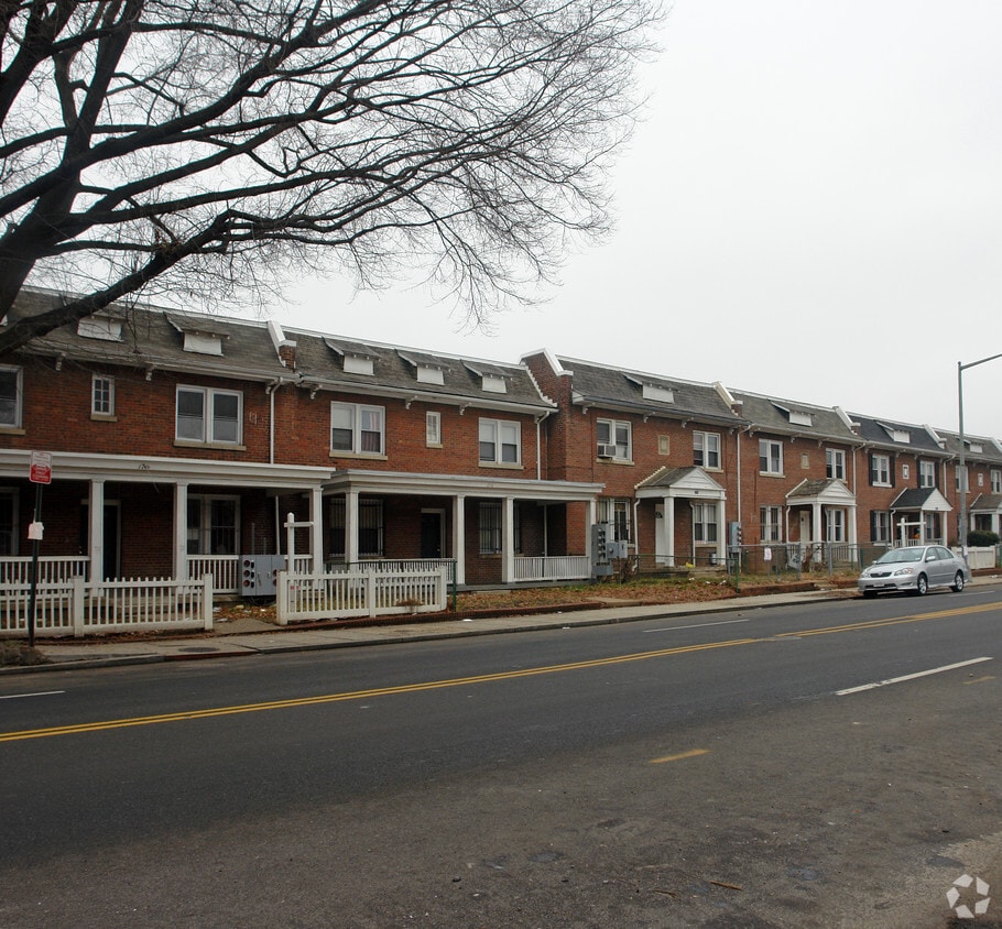 1712 West Virginia Ave NE, Washington, DC 20002 Apartments in