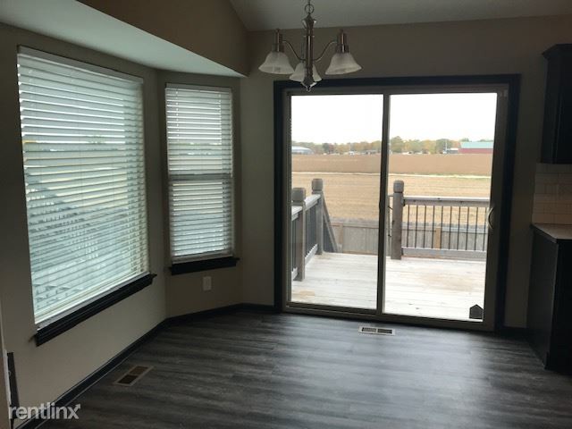 Foto del edificio - 2110 E Village Estates Ct