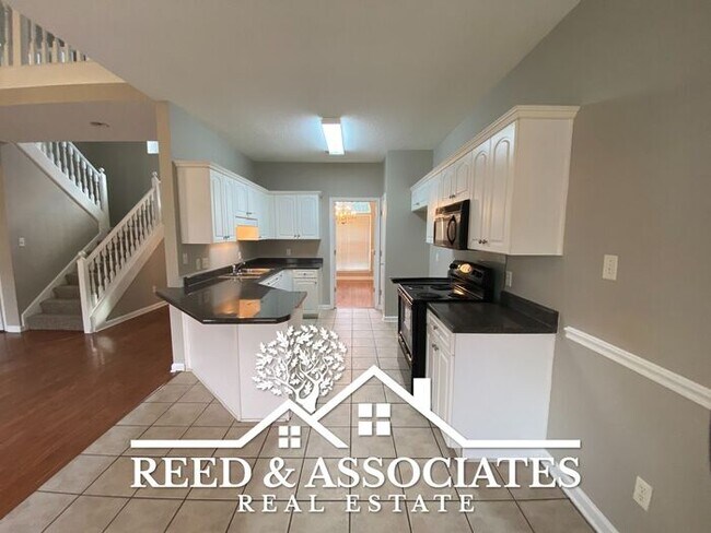 Building Photo - Luxurious 2-Story Cordova Home!