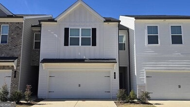 Building Photo - 17 Founders Dr