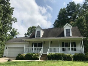 Building Photo - 625 Windy Oaks Cir