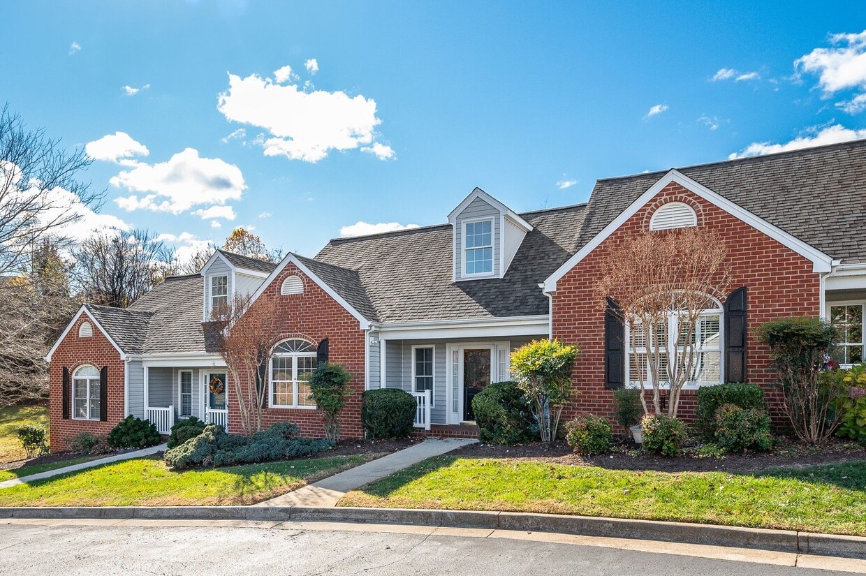 Foto principal - 419 Horizon Dr