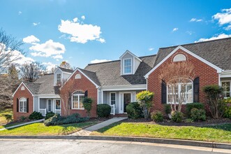 Building Photo - 419 Horizon Dr