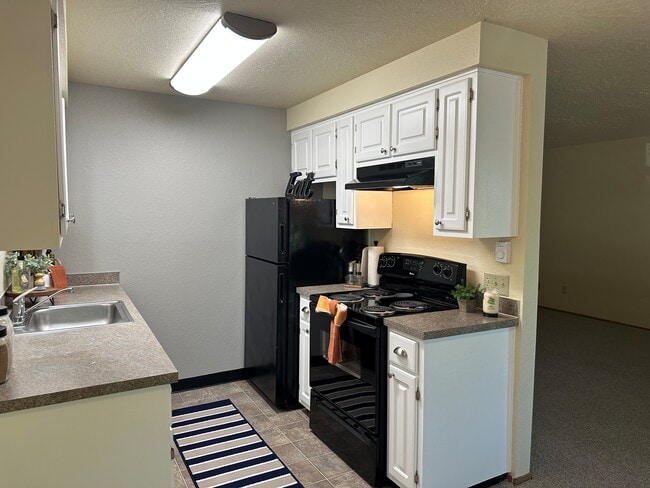 Building Photo - Woodbrook Apartments