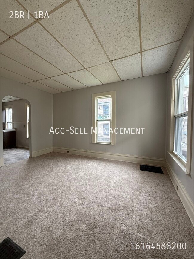 Foto del edificio - 815 Crosby St NW