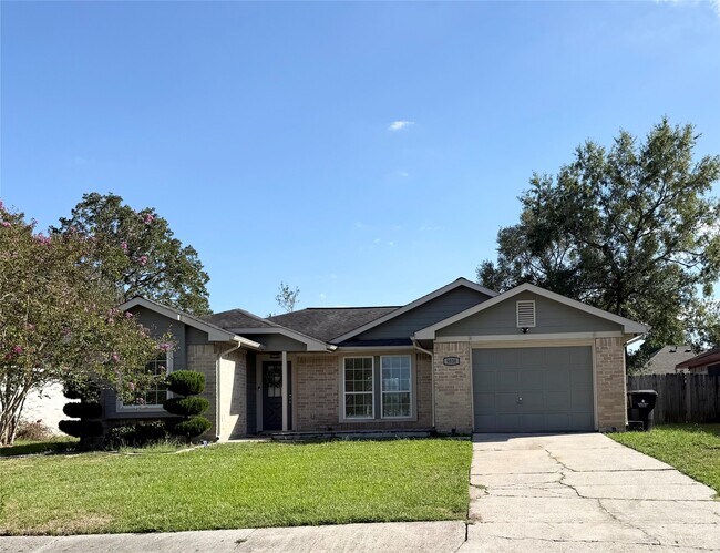 Foto del edificio - 9838 Golden Eagle St