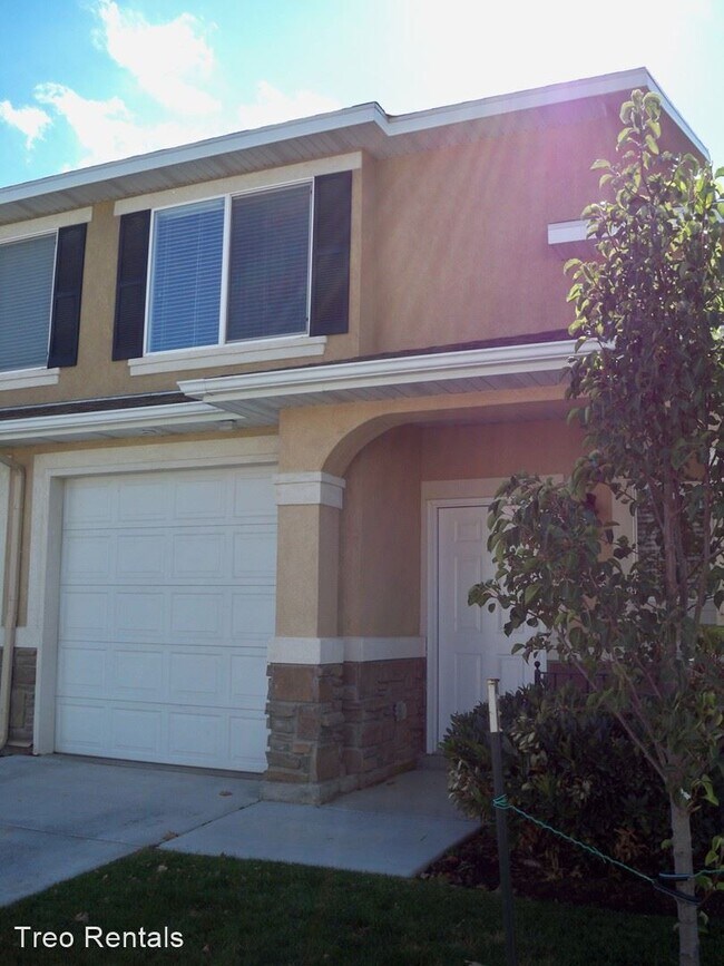 Foto del edificio - 3 br, 2.5 bath House - 719 Villa Bluff Drive