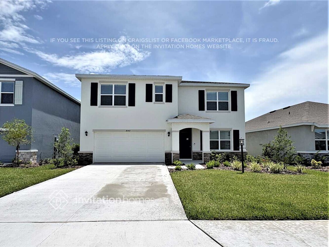 Primary Photo - 18302 Wheathouse Pl