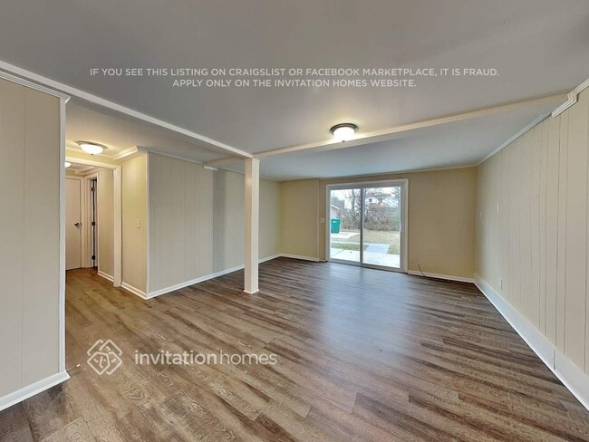 Building Photo - 7944 Stallion Dr