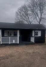 Building Photo - 220 Highland Ave SW