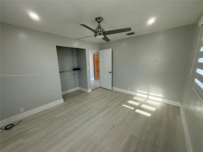 Foto del edificio - 2 bedroom in Hollywood FL 33023