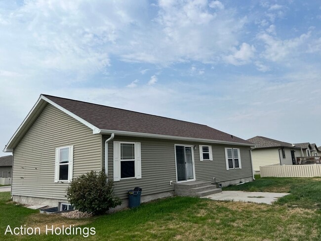 Building Photo - 3 br, 2 bath House - 4310 Lovegrass