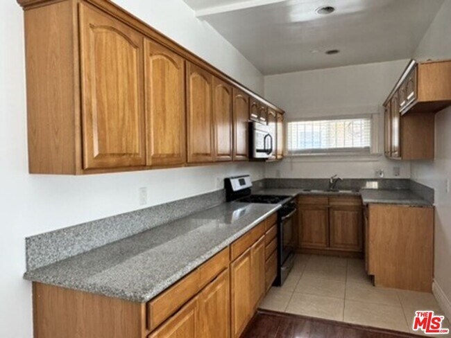 Foto del edificio - 2905 W 14th St