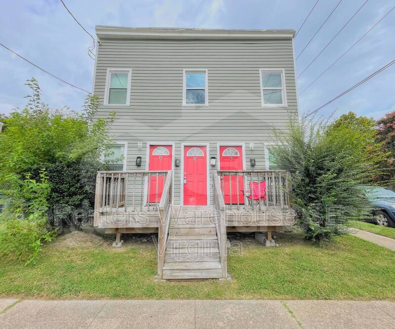 Primary Photo - 1285 Reservoir Ave