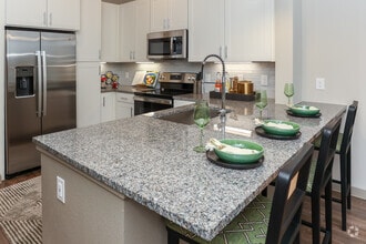 2BR, 2BA - 1028SF - B1 - Kitchen - One90 Frankford