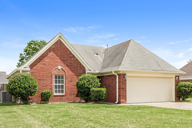 Building Photo - 7470 Jennifer Dr