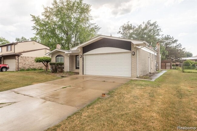 Building Photo - 39691 Baker Dr