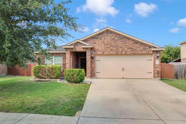 Foto principal - 12669 Forest Lawn Rd