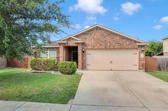 Building Photo - 12669 Forest Lawn Rd