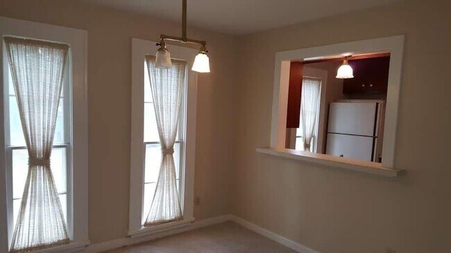 Foto del edificio - 316 E 7th St