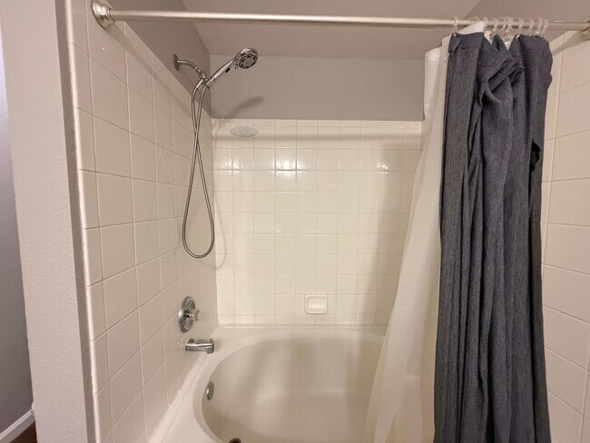 Foto del edificio - 7440 S Blackhawk St