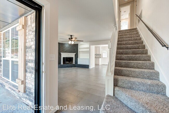 Building Photo - 4 br, 2 bath House - 8813 AARON DRIVE