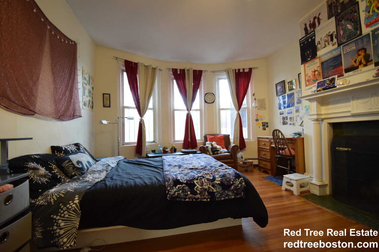 Foto principal - 1518 Commonwealth Ave