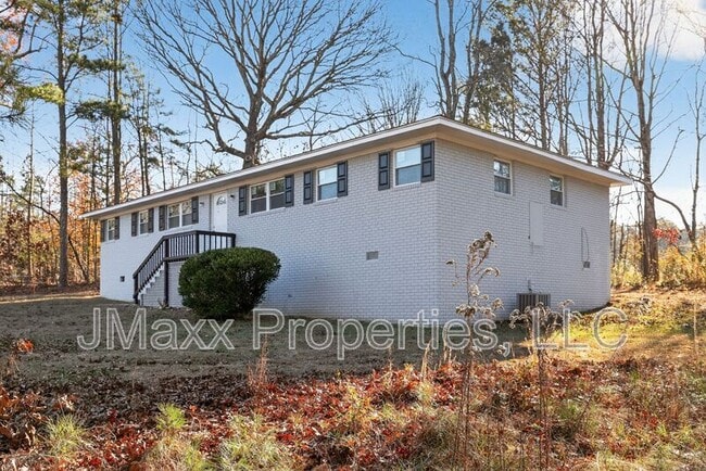 Building Photo - 7 Roper Dr